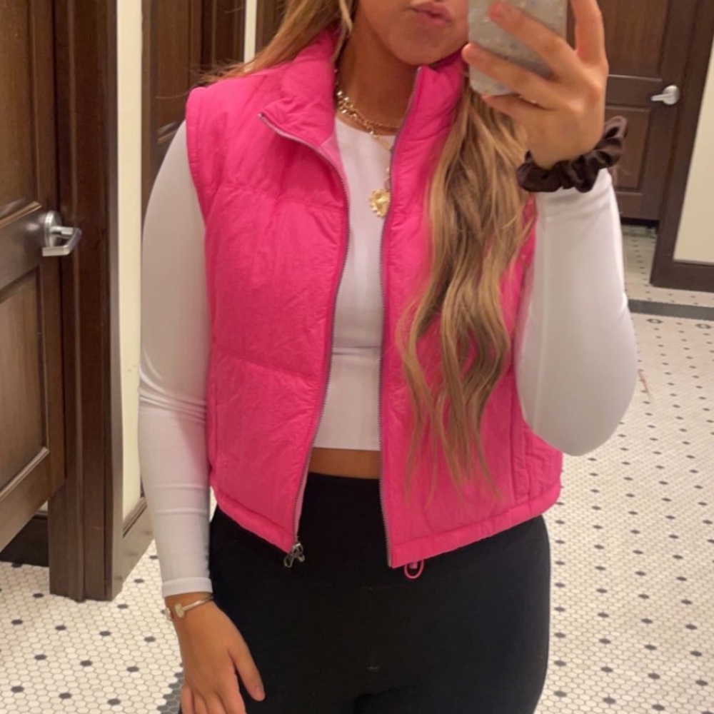 Dry goods puffer vest